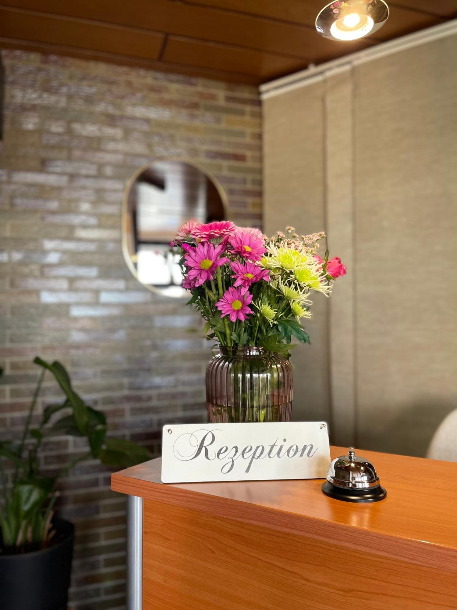 Hotel-Pension Hommen Coblence Extérieur photo
