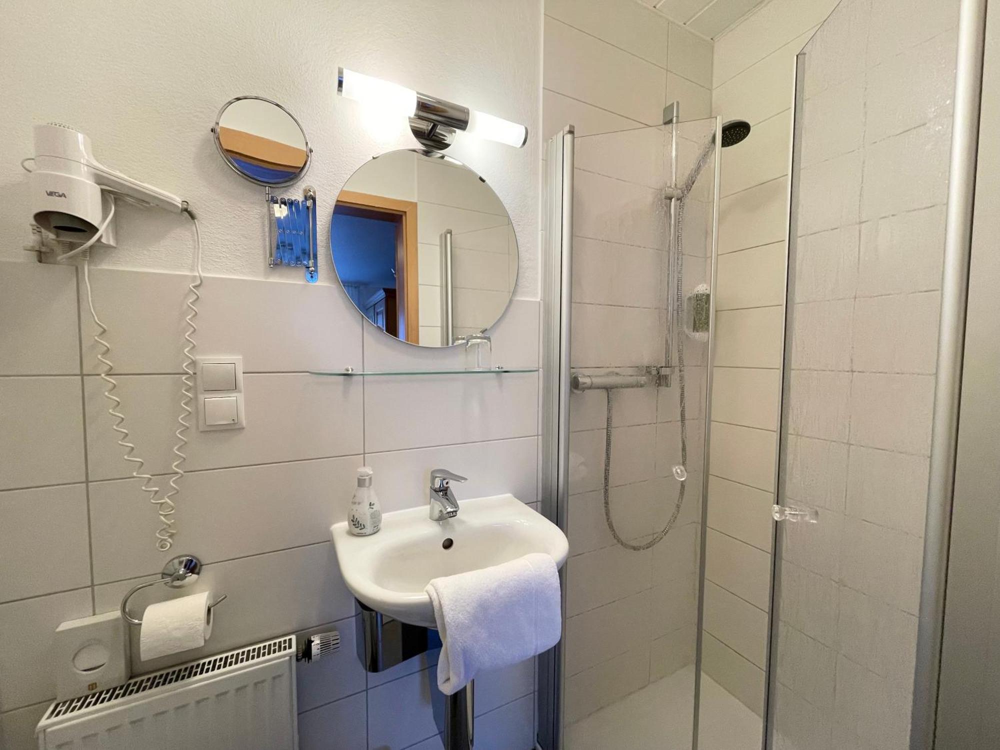 Hotel-Pension Hommen Coblence Extérieur photo